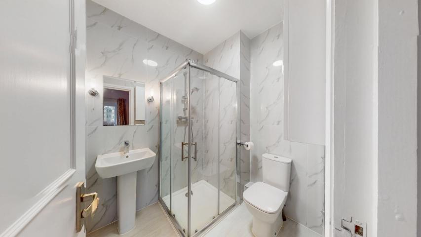 			2 Bedroom, 2 bath, 1 reception Flat			 Minster Road, West Hampstead